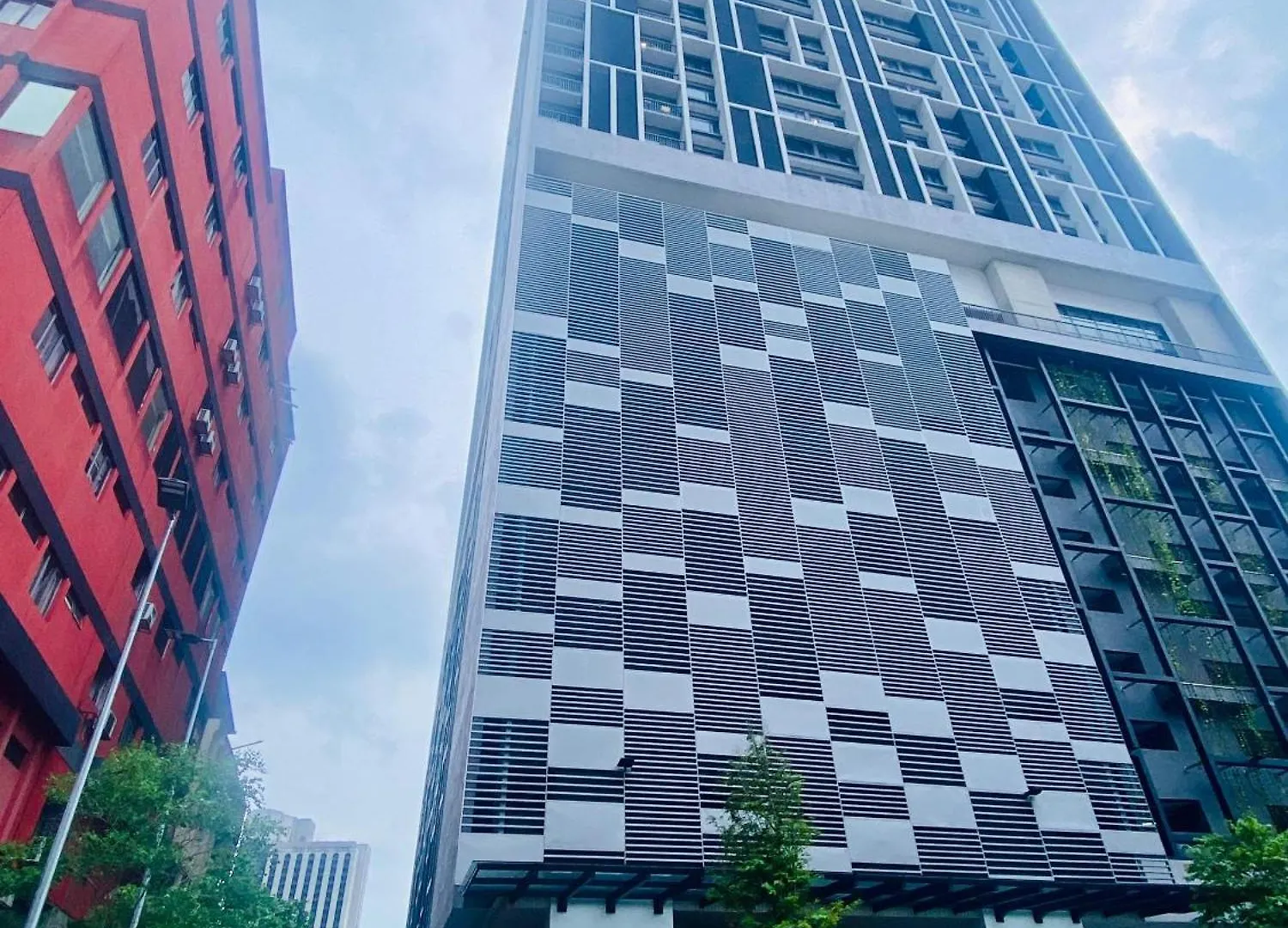 Chamber Suites Klcc By Zfj Worldの連絡先